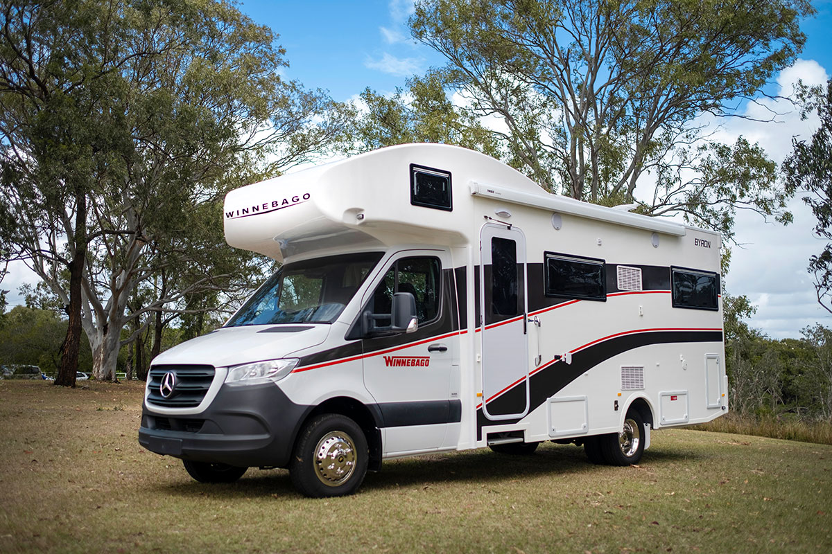 Beautiful complete and very neat 6-person camper (Fiat Ducato